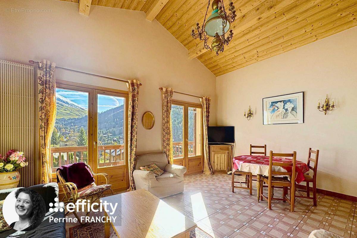 Appartement à LA CLUSAZ