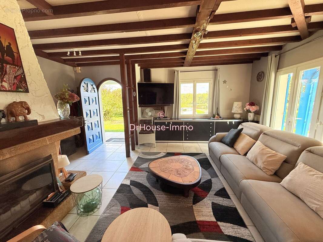 Maison à SAINT-SAUVEUR