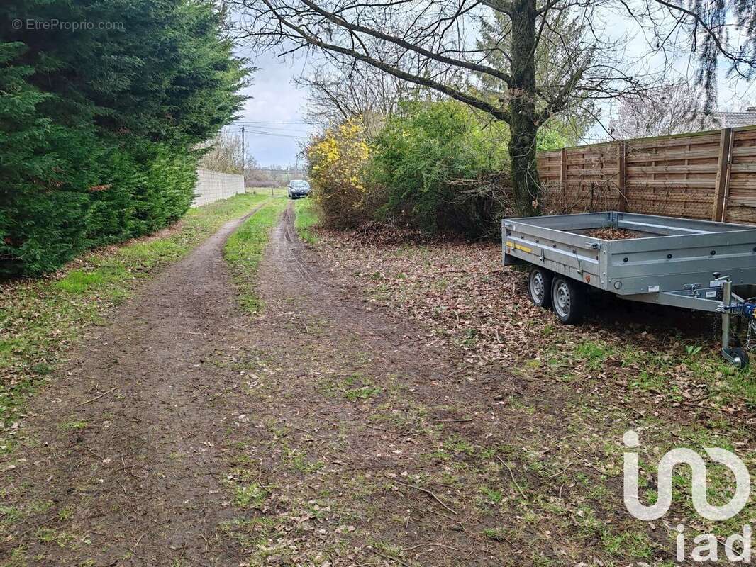 Photo 4 - Terrain à BESSAY-SUR-ALLIER