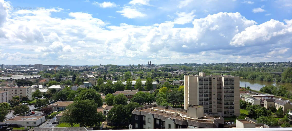 Appartement à SAINT-PIERRE-DES-CORPS