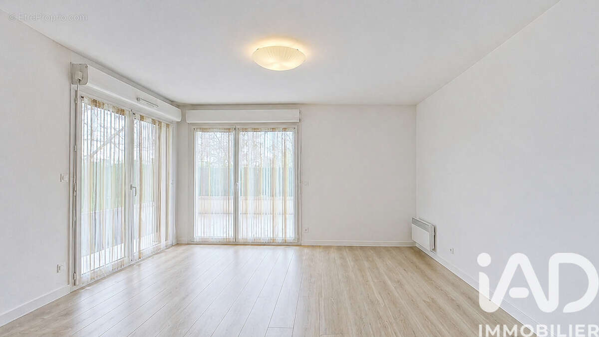 Photo 4 - Appartement à JUVISY-SUR-ORGE