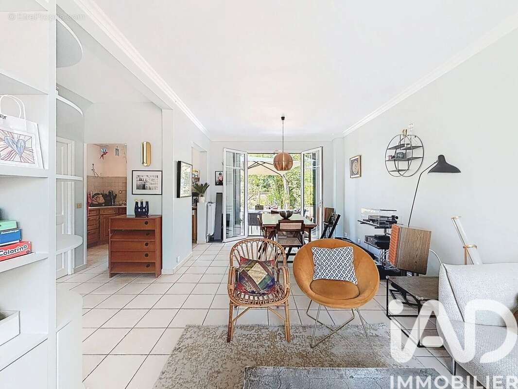 Photo 3 - Maison à SAINT-MAUR-DES-FOSSES