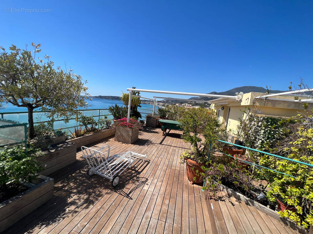 Appartement à MENTON