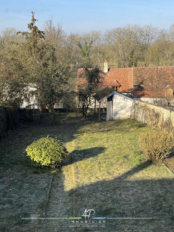 Maison à BEIRE-LE-CHATEL