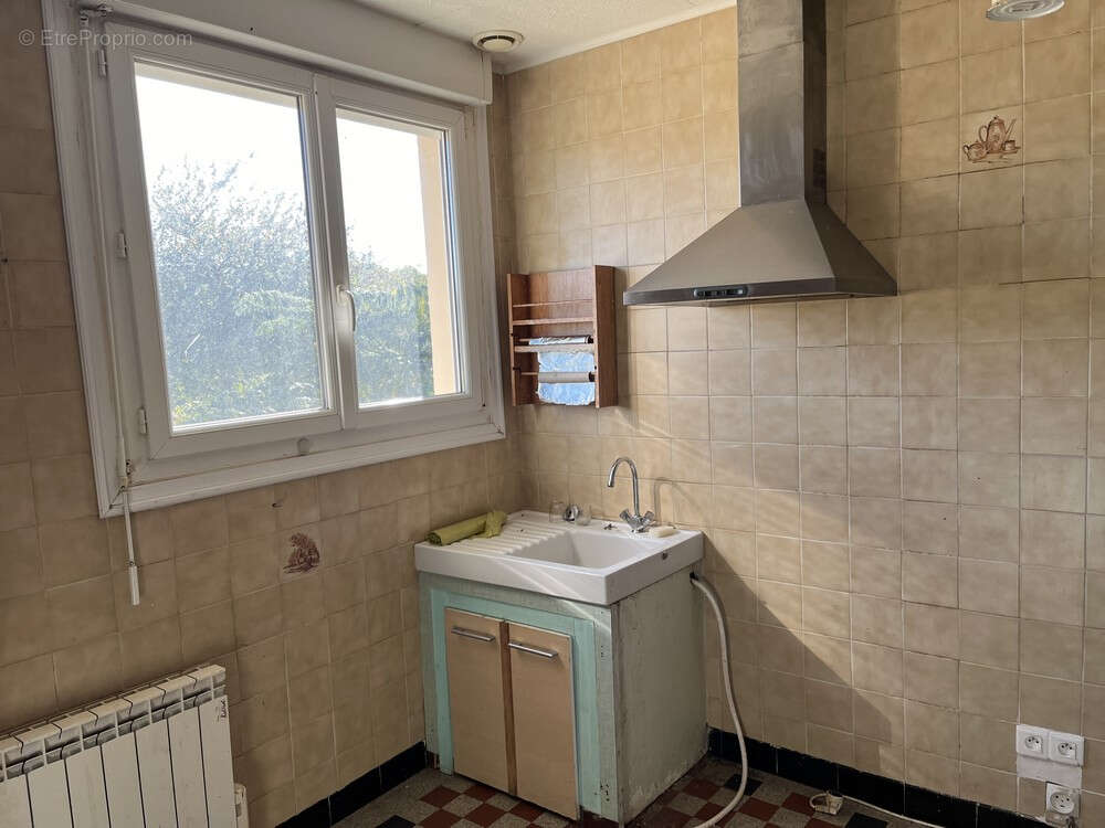 Maison à SAINT-NICOLAS-DU-PELEM