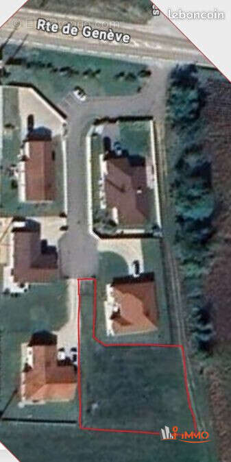 Terrain à MEXIMIEUX