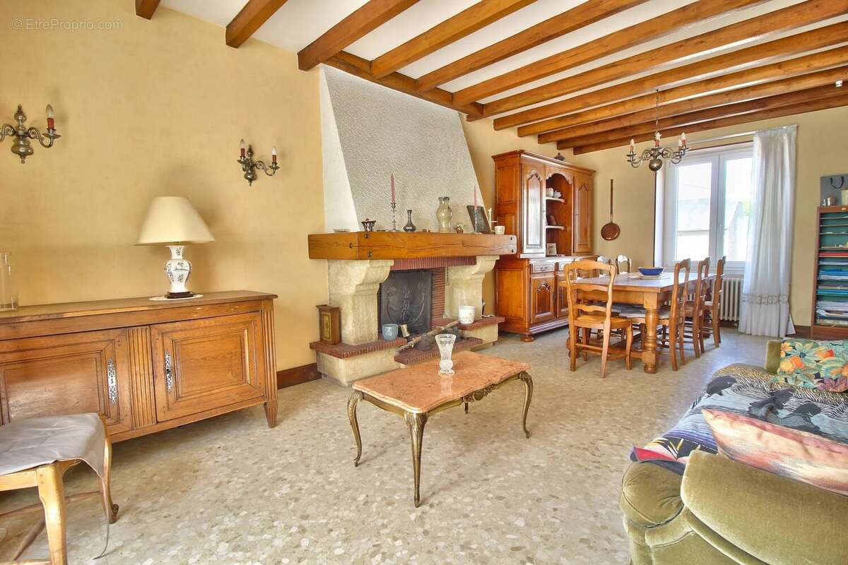 Maison à BLIGNY-LE-SEC