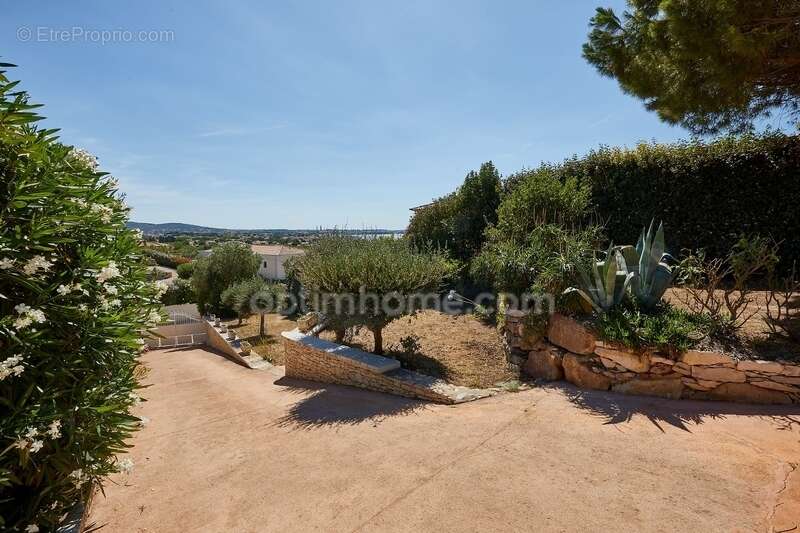 Superbe Villa Dominant l'Étang de Thau à vendre à Bouzigues - photo 27