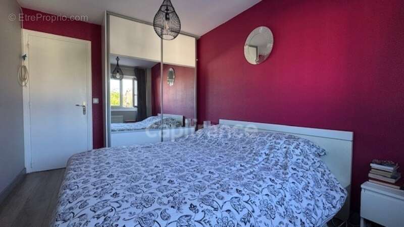 Beau 3 pièces - 66 m²- lumineux avec balcon, cave et proche RER D et métro – MAISONS ALFORT (94) - photo 9