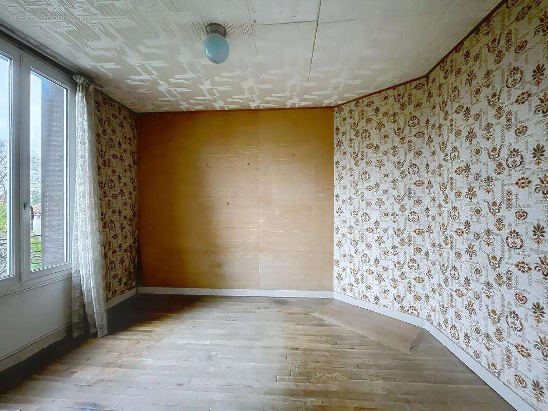 Maison à LIVRY-GARGAN