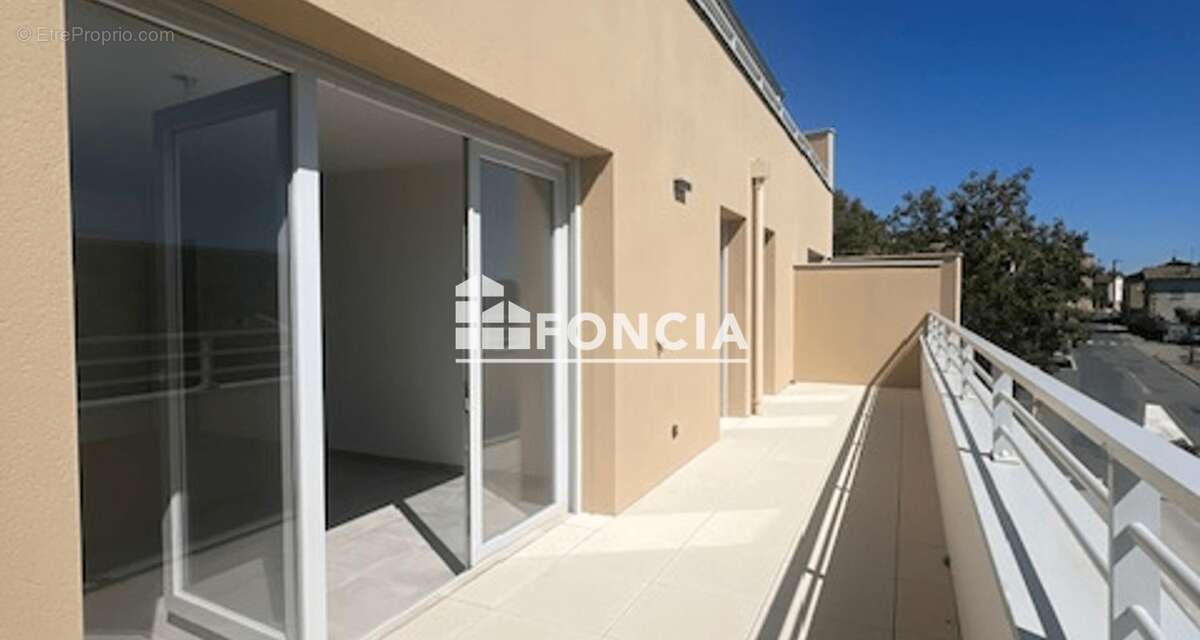 T4 neuf 81 m² – balcon 17 m² – secteur recherché aux portes de lyon  produit rare ! - photo 4