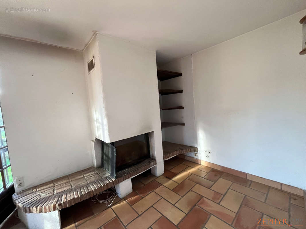 Maison à CHATILLON