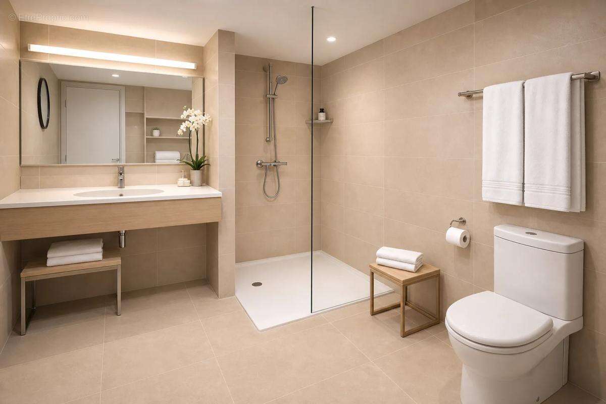 Bien rare à Antibes : appartement-villa avec jardin privé - photo 4