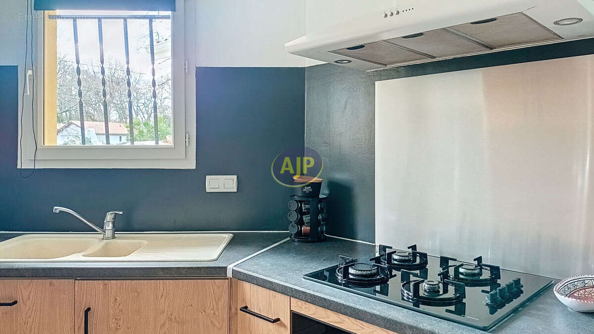 Maison à GRAYAN-ET-L'HOPITAL