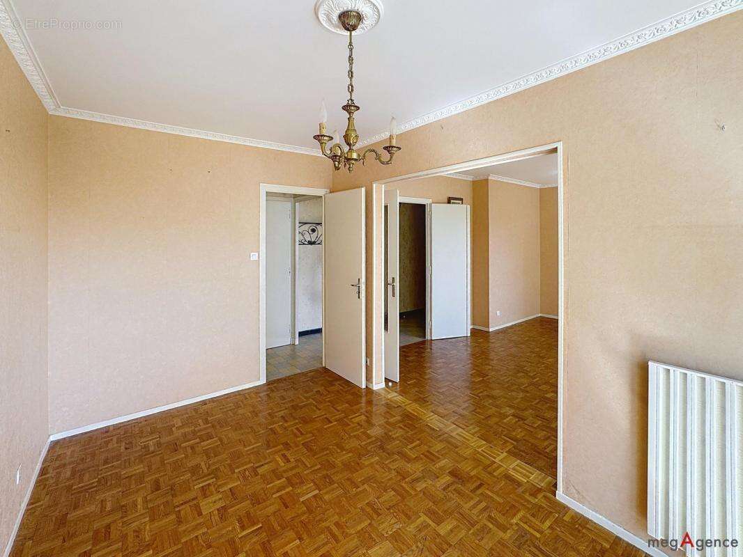 Appartement à ECHIROLLES