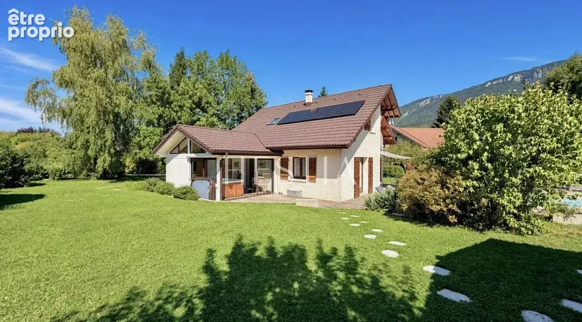 Maison à GRUFFY