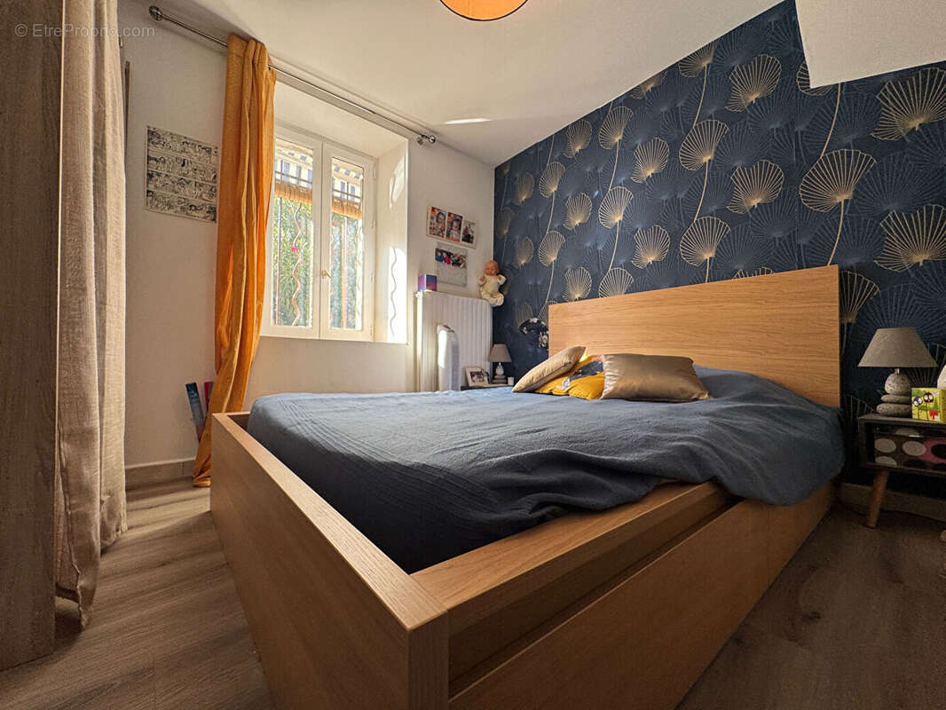 Appartement à MARSEILLE-10E