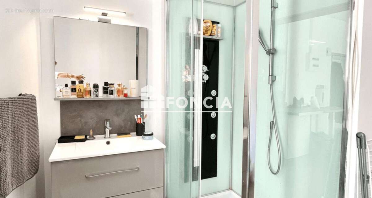 Appartement à LE POULIGUEN