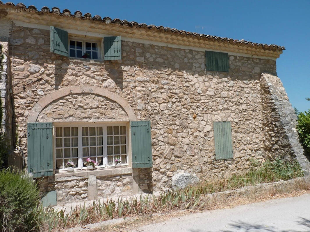 Maison à EYGALIERES