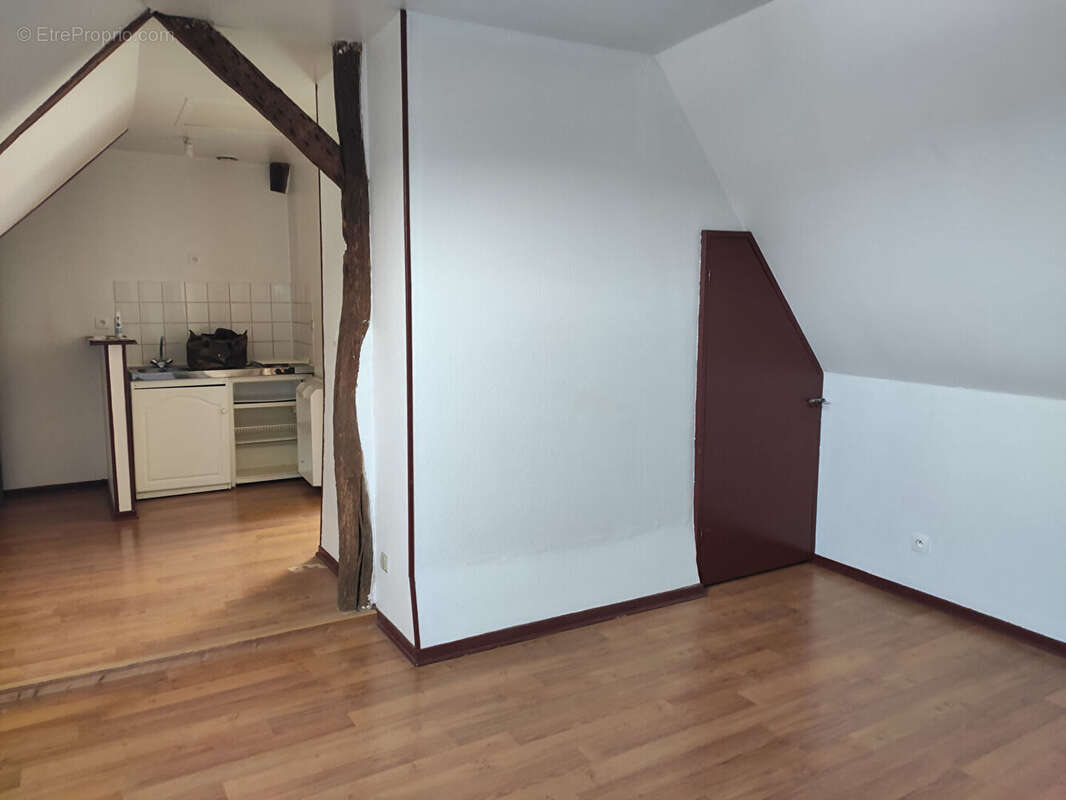 Appartement à CREPY