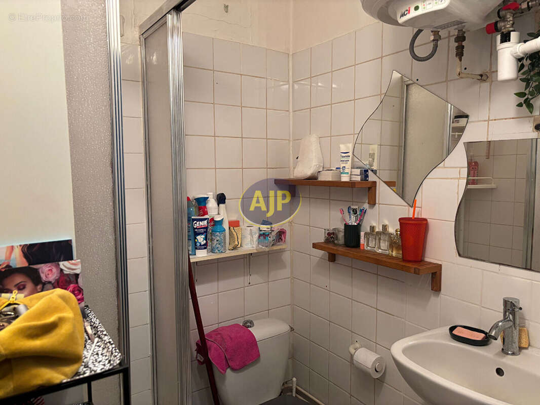 Appartement à PARIS-11E
