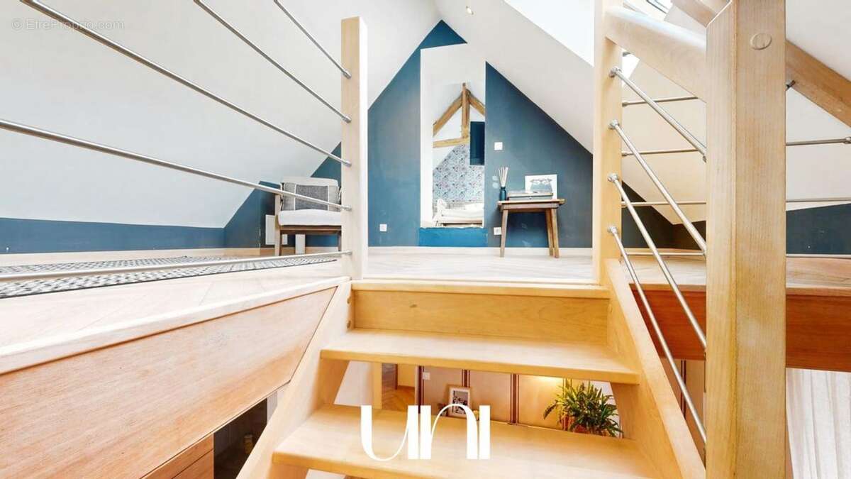 Maison à TROIS-MONTS