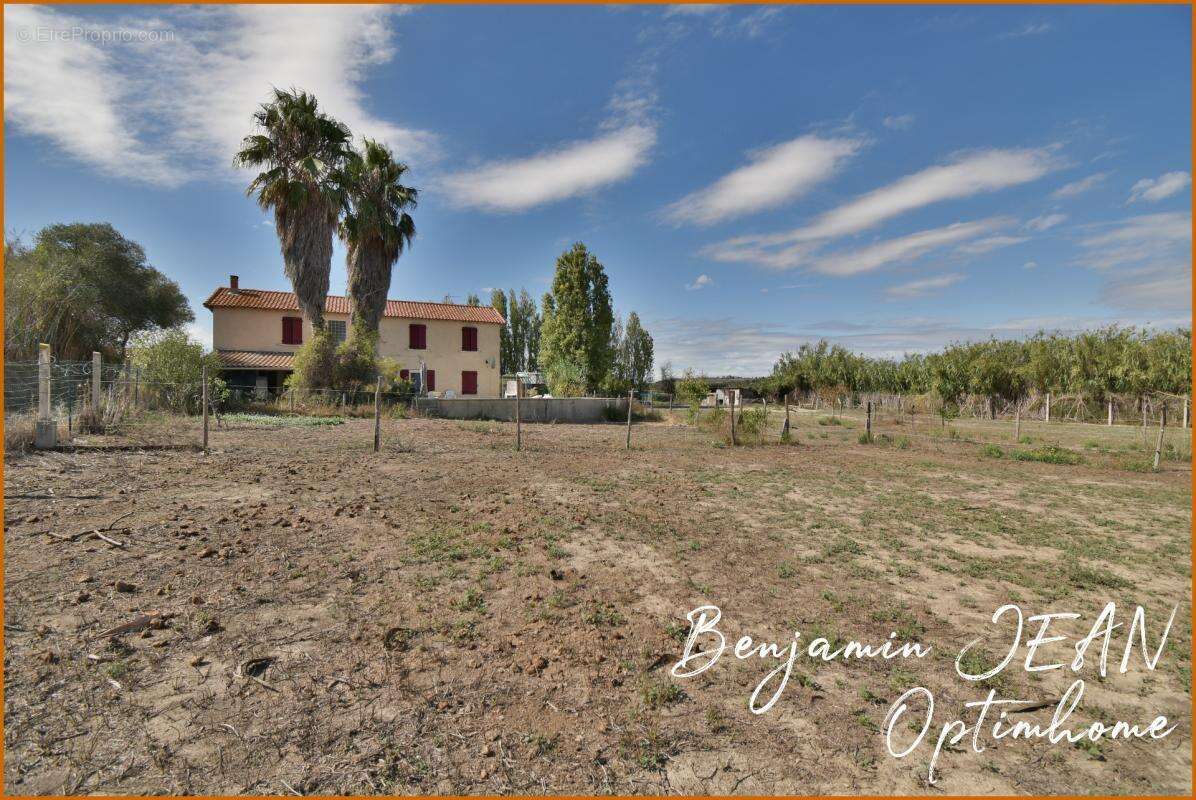 Maison 160 m² à Vendres  - photo 2