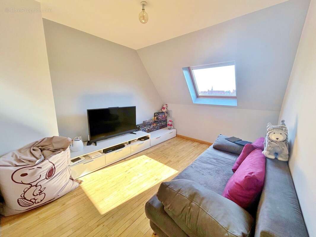 Maison à QUESNOY-SUR-DEULE