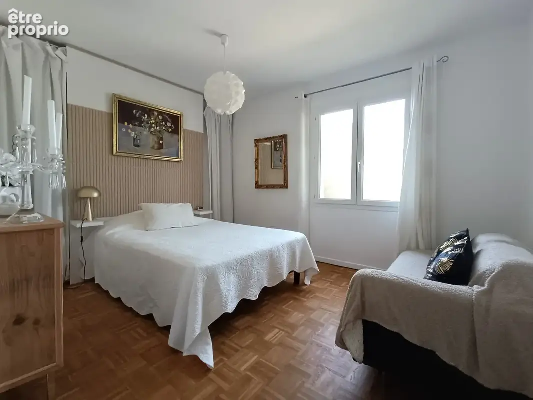 Maison T5 de 160 m2 avec piscine - photo 8