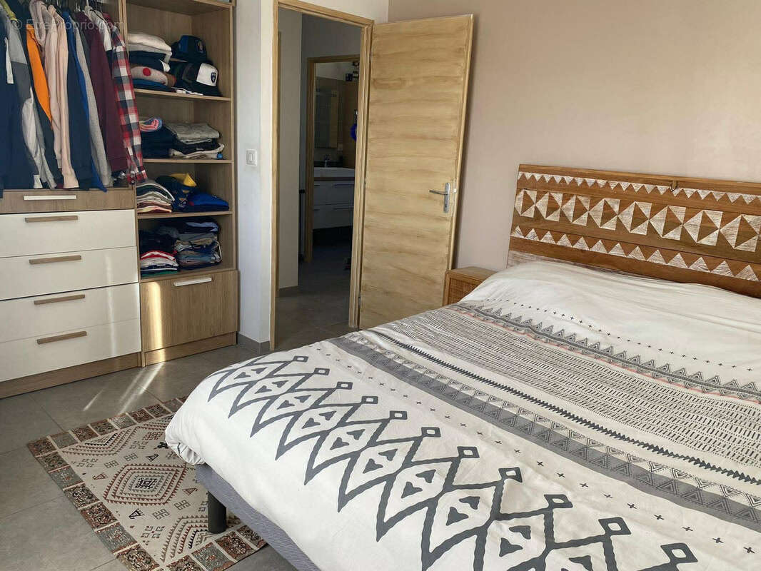 Maison à BELLEGARDE