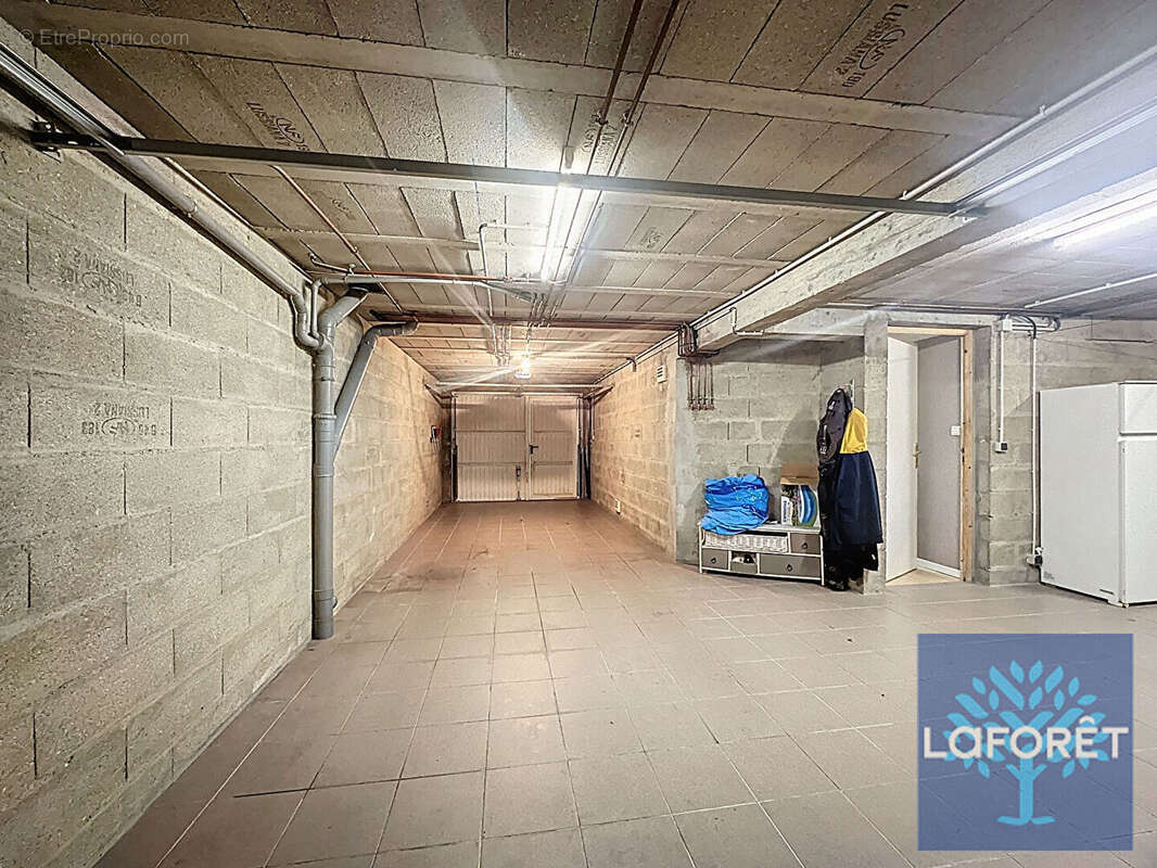 Maison à VIGNEUX-SUR-SEINE