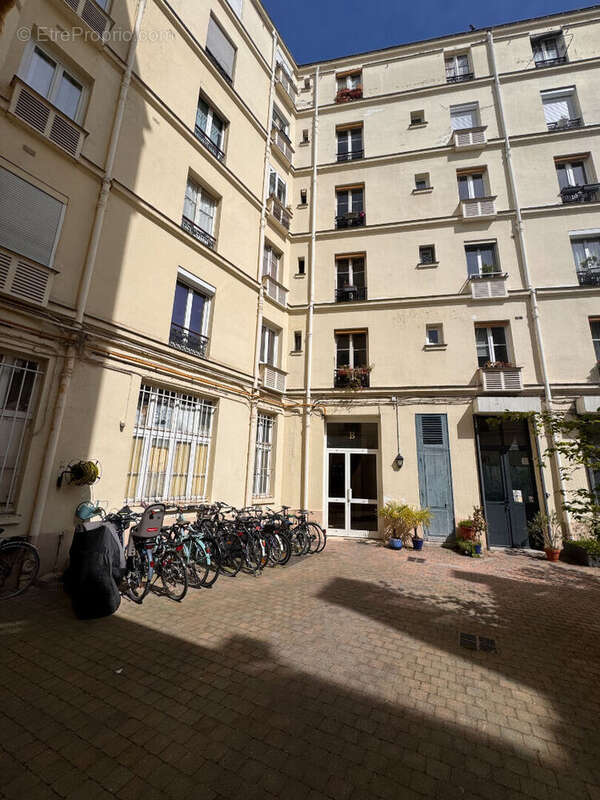 Appartement à PARIS-19E