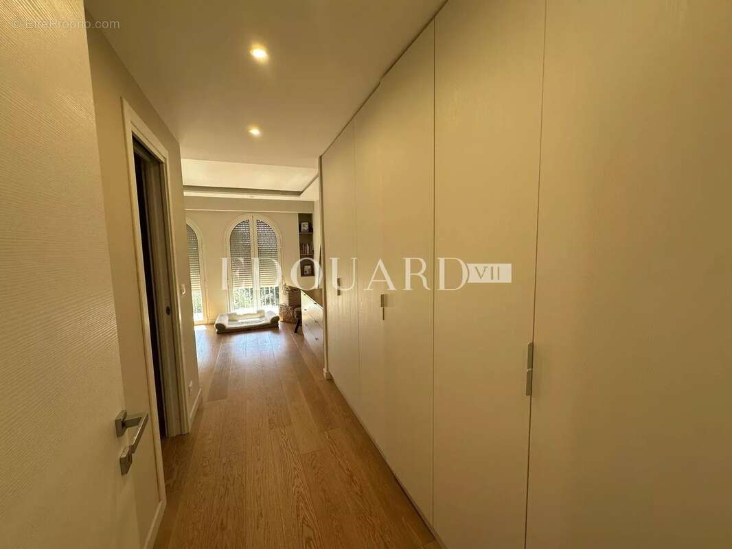 Maison à ROQUEBRUNE-CAP-MARTIN