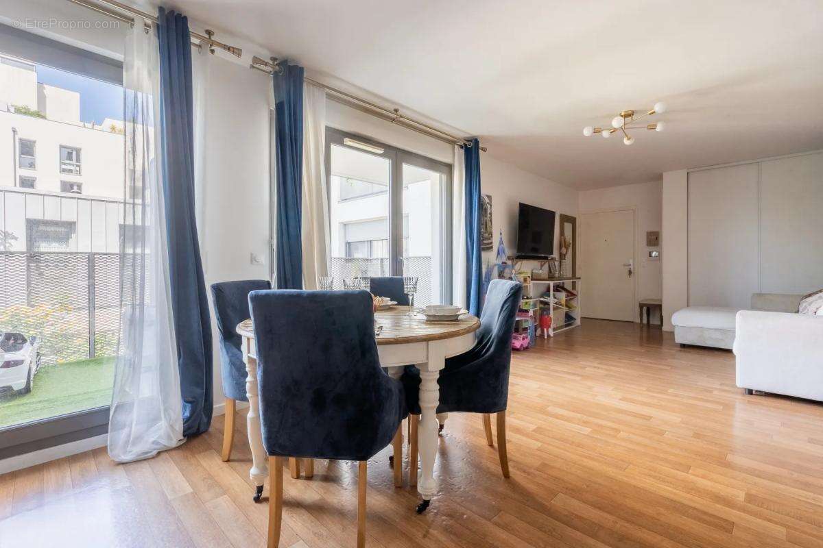 Appartement à SAINT-DENIS