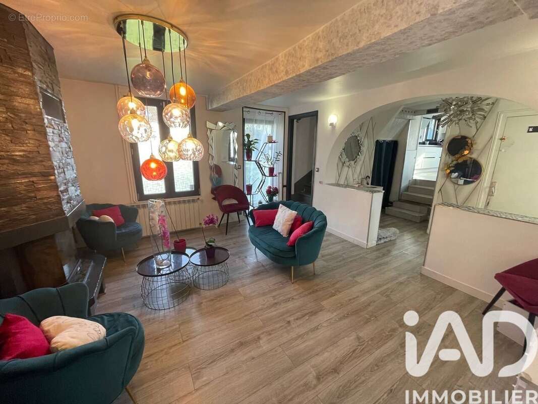 Photo 6 - Maison à MONTREUIL-AUX-LIONS