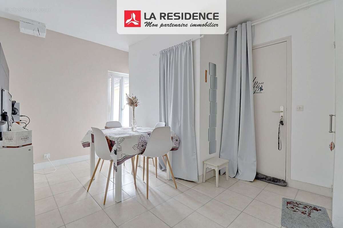 Appartement à ECQUEVILLY