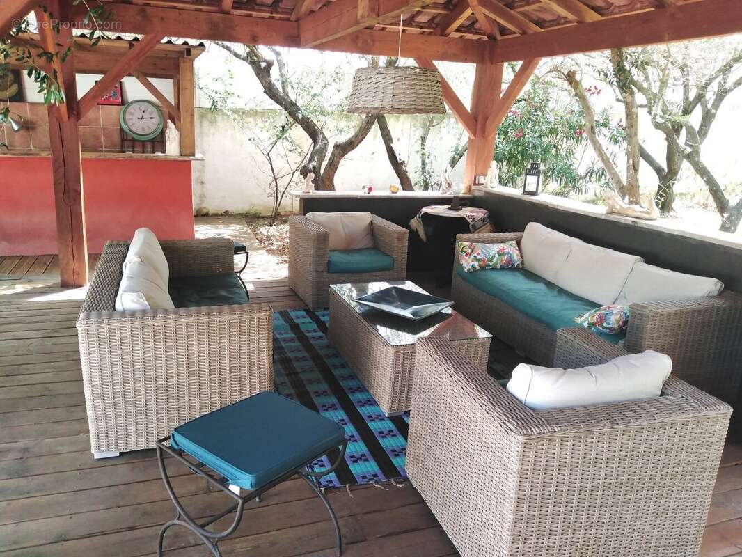 Maison à SAINT-BAUZILLE-DE-MONTMEL