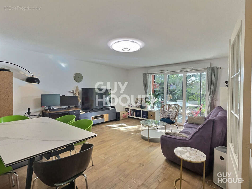 Appartement à FRANCHEVILLE