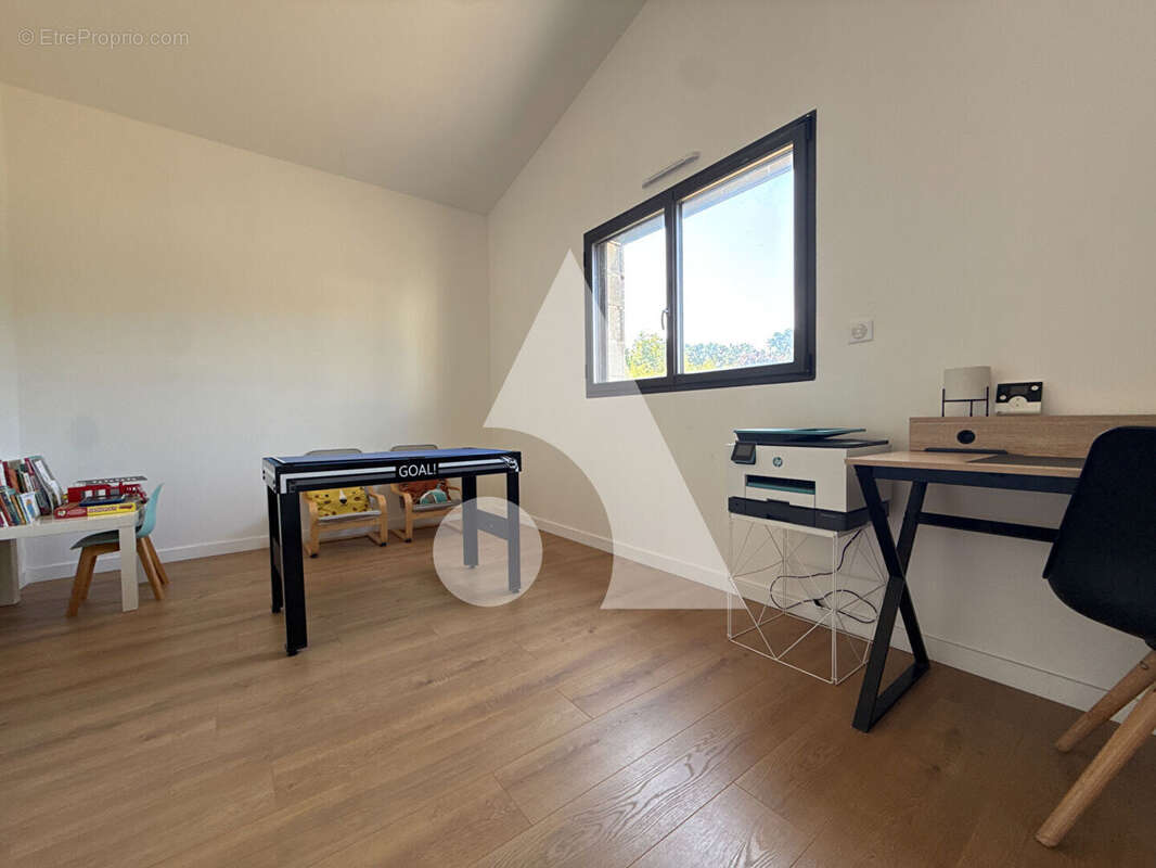 Maison Pledran 7 pièce(s) 180 m2 - photo 10