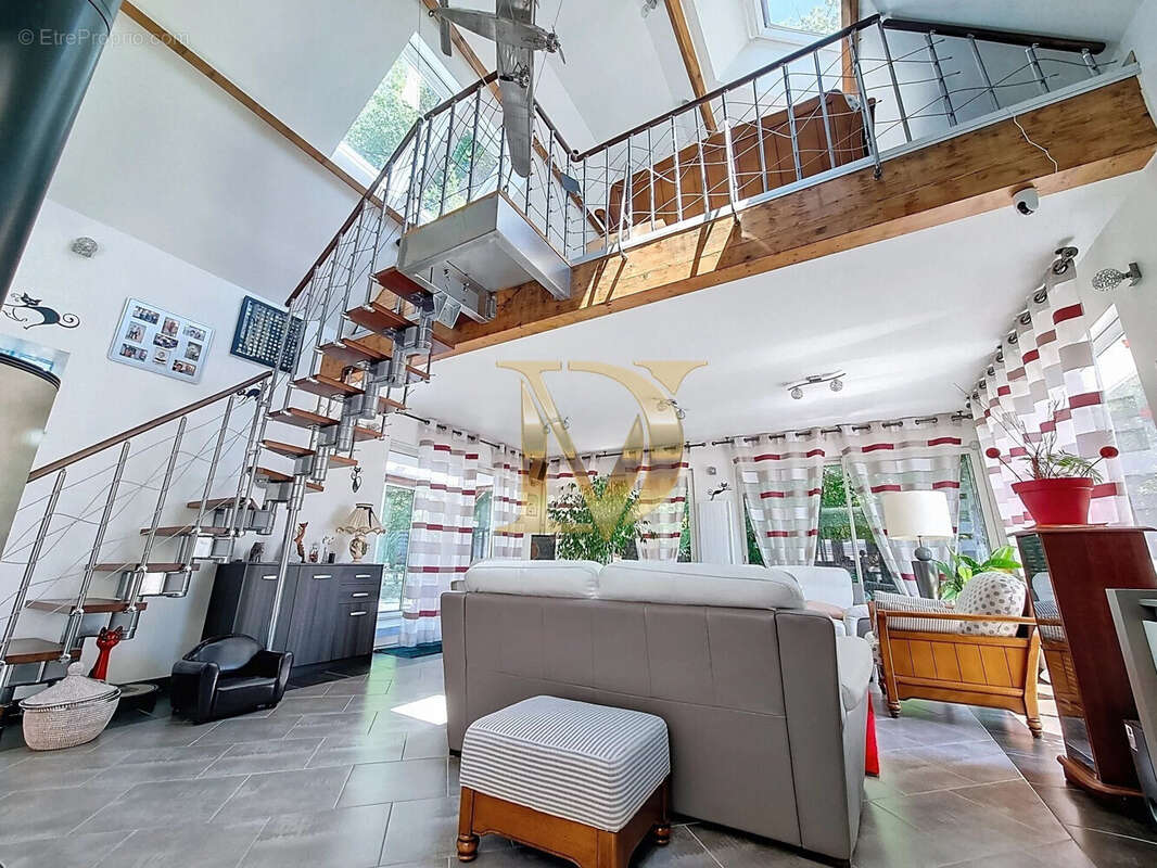 Maison à LA CROIX-EN-TOURAINE