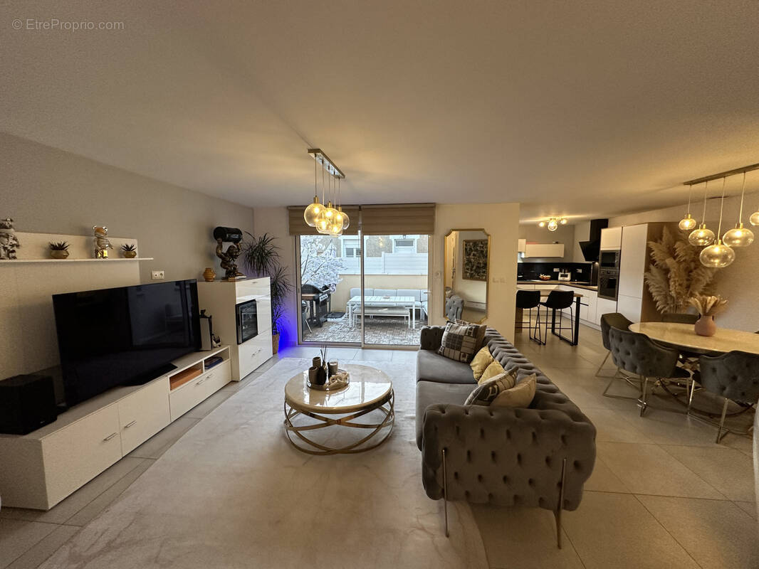 Maison à SAINT-PIERRE-DES-CORPS