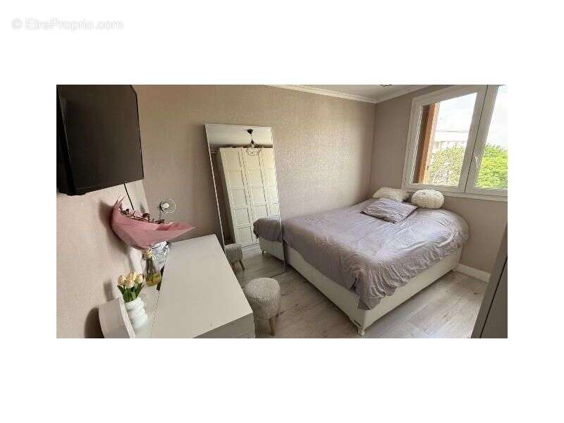 Appartement à FONTENAY-SOUS-BOIS