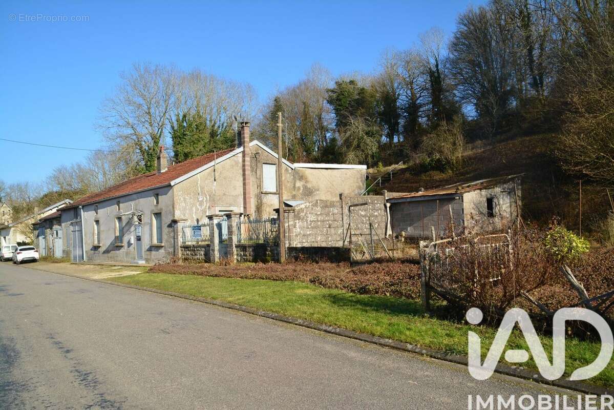 Maison 110 m² à Coiffy-Le-Haut  - photo 5
