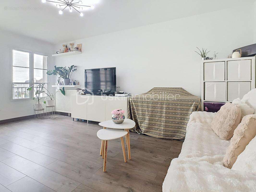 Appartement à SERRIS