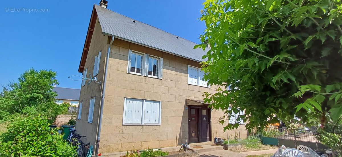 2 Appartements F4 Loués à Argentat-sur-Dordogne - photo 3