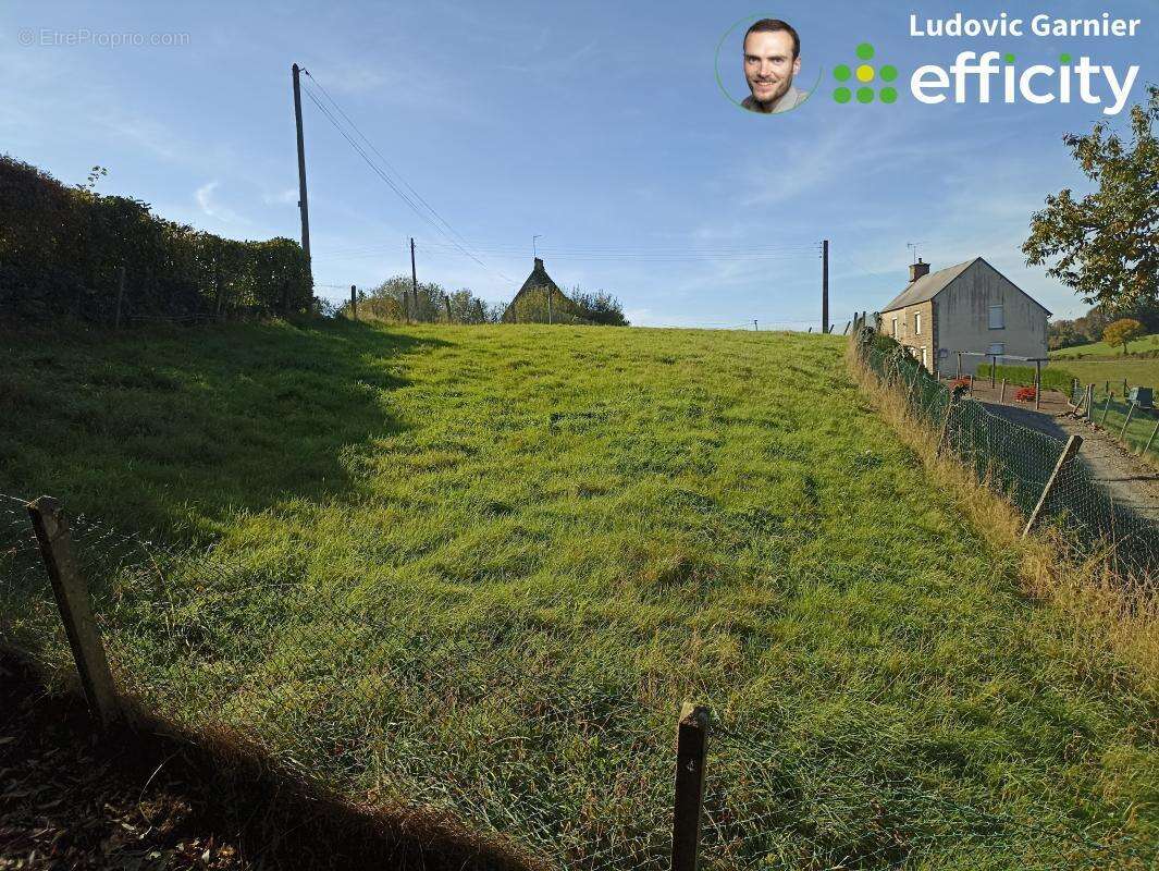 Terrain à SOURDEVAL