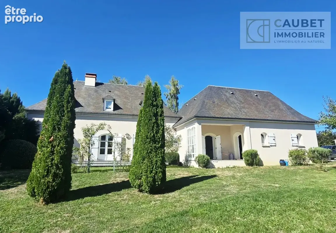 Villa d'exception de 140 m² – Vue Pyrénées panoramique – Terrain 4 800 m² (dont 2 000 m² constructibles) - photo 1