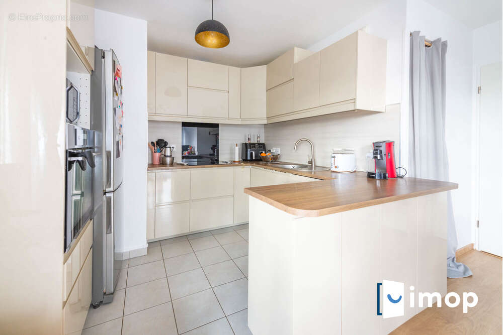 Appartement à COLOMBES