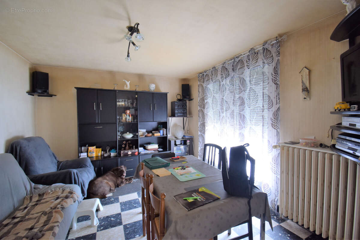 Maison à TRAINOU