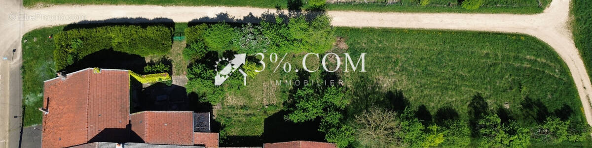 Maison à VIEVILLE-EN-HAYE